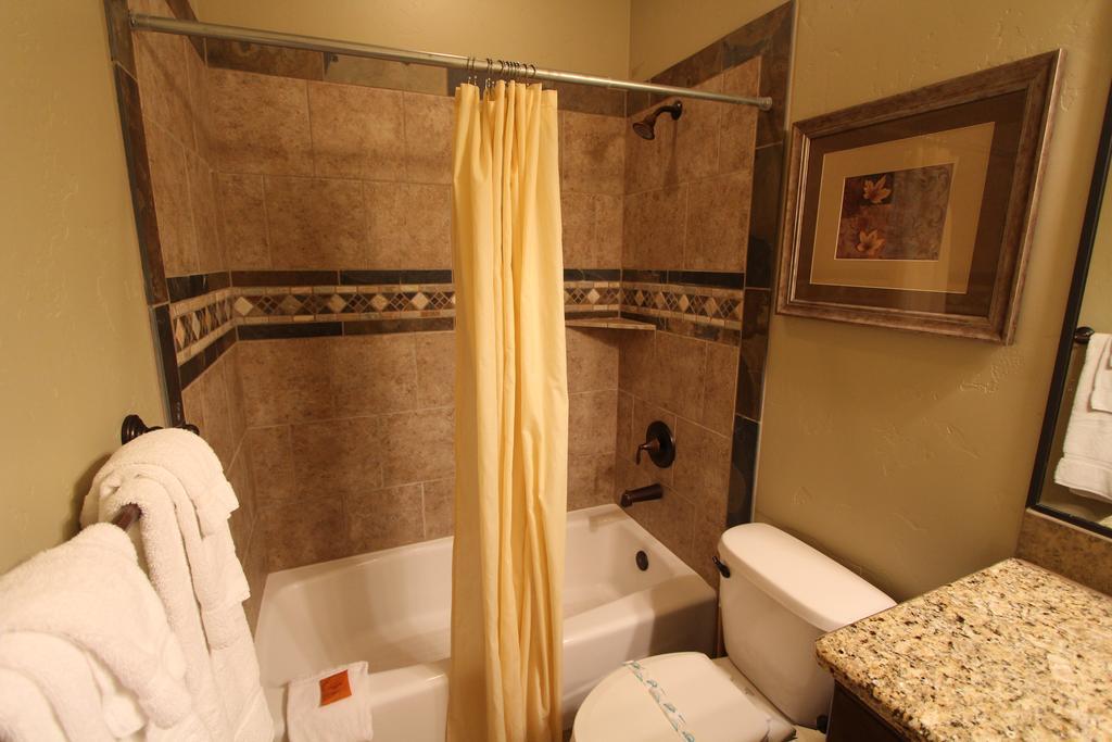 Canyon Villas At Coral Ridge Washington Exterior foto